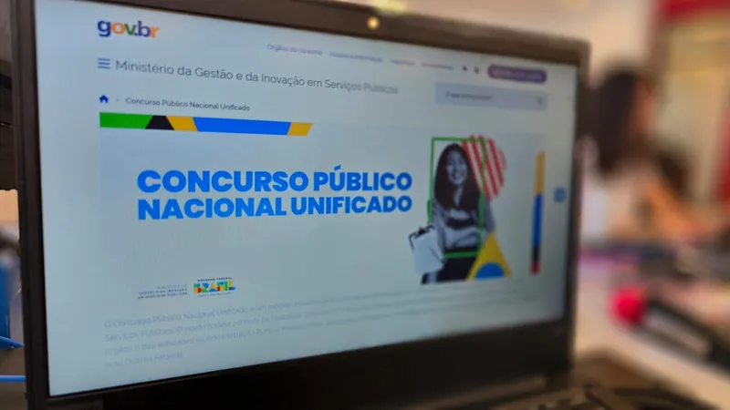 Governo Adia Enem Dos Concursos Em Todo O País - Comando Geral BG